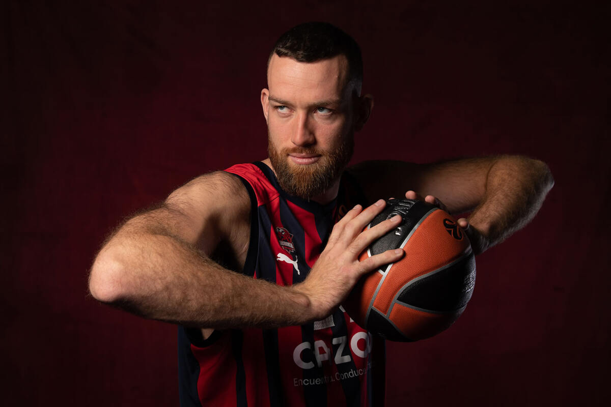 © ACB Photo S.Gordon lpr Matt Costello