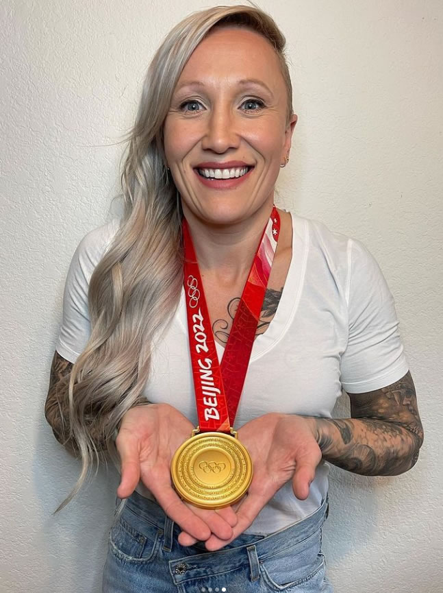 © Rekords Kaillie Humpries